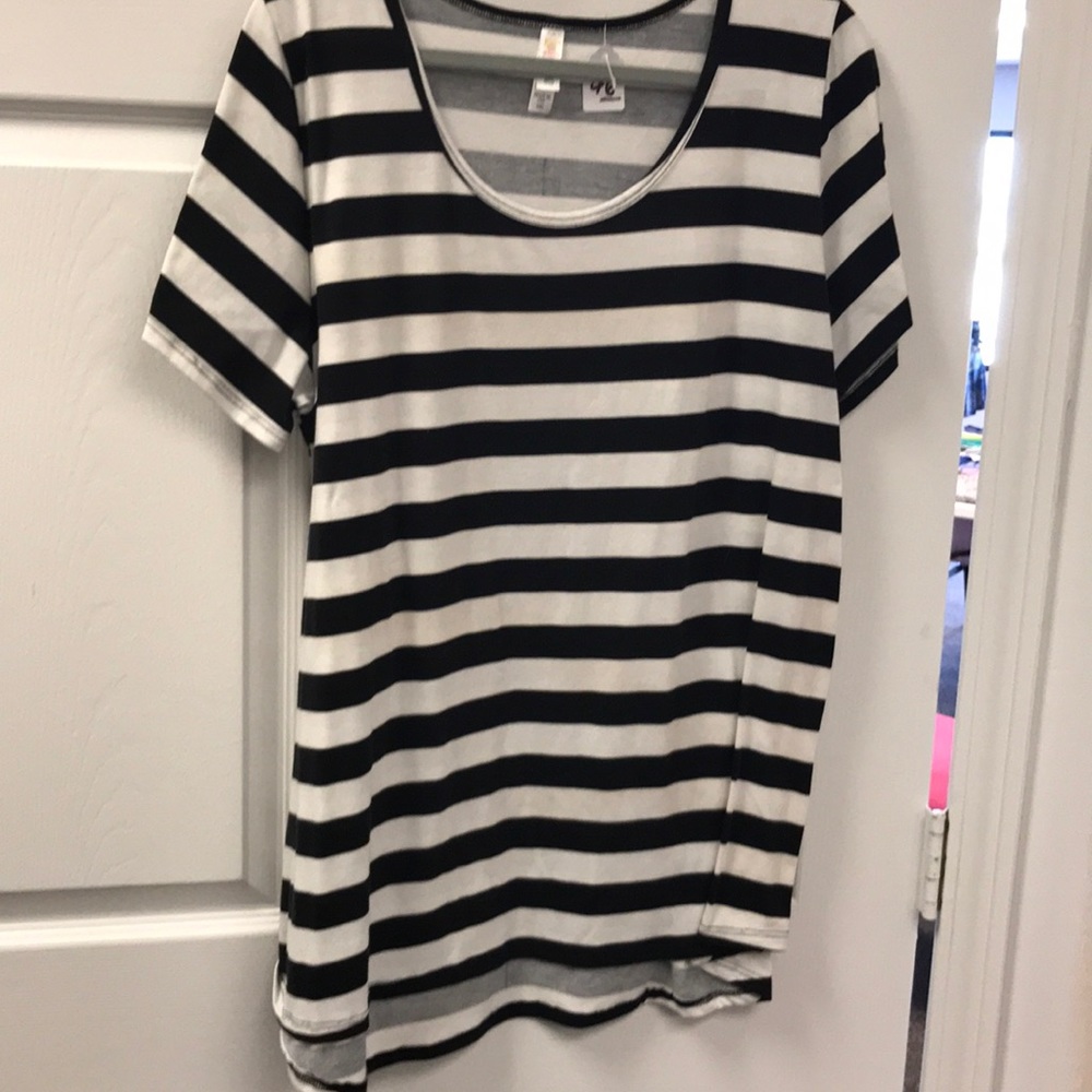 Stripe top